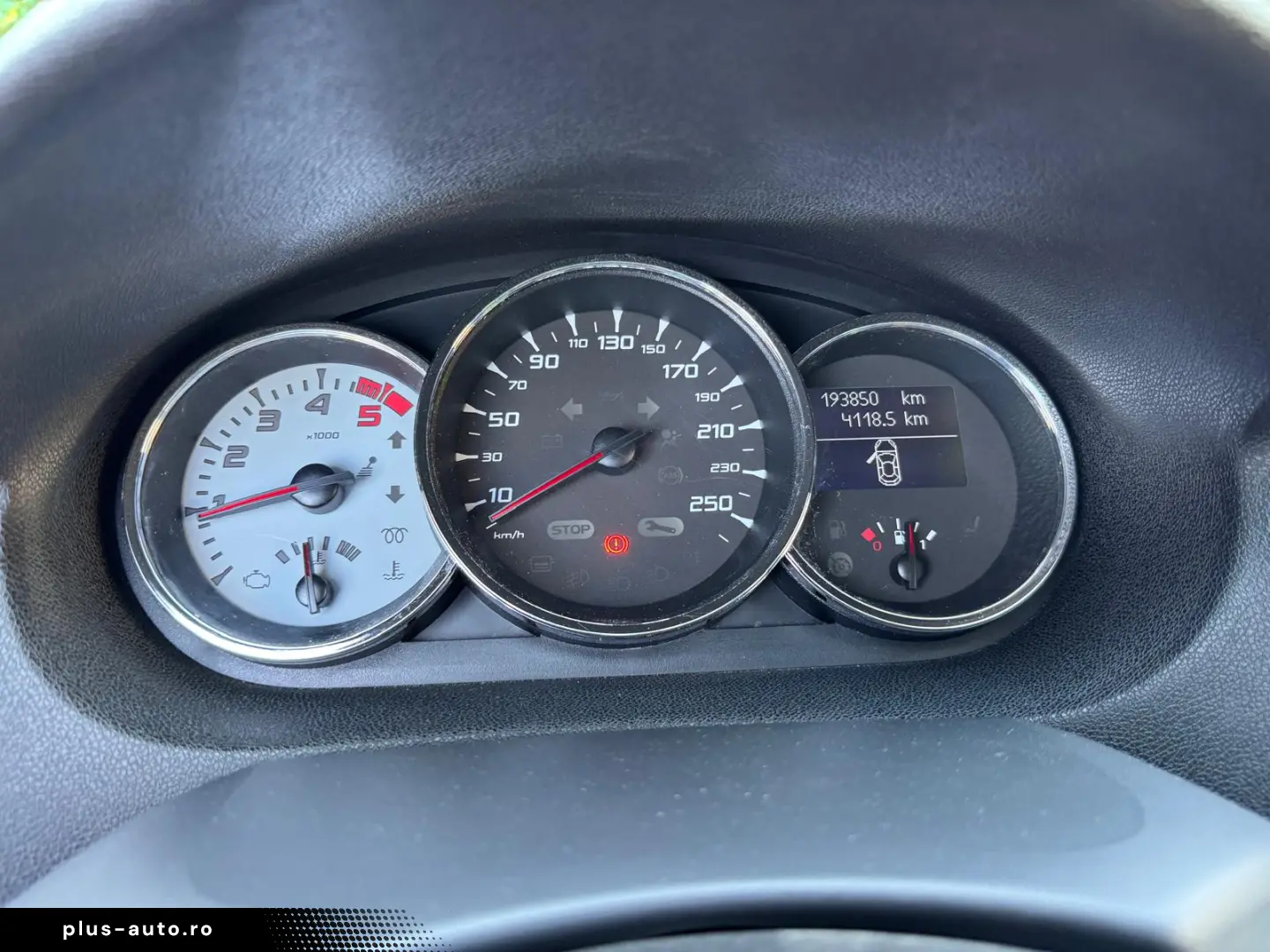 Renault Megane Diesel 1.9 2010 Manuala