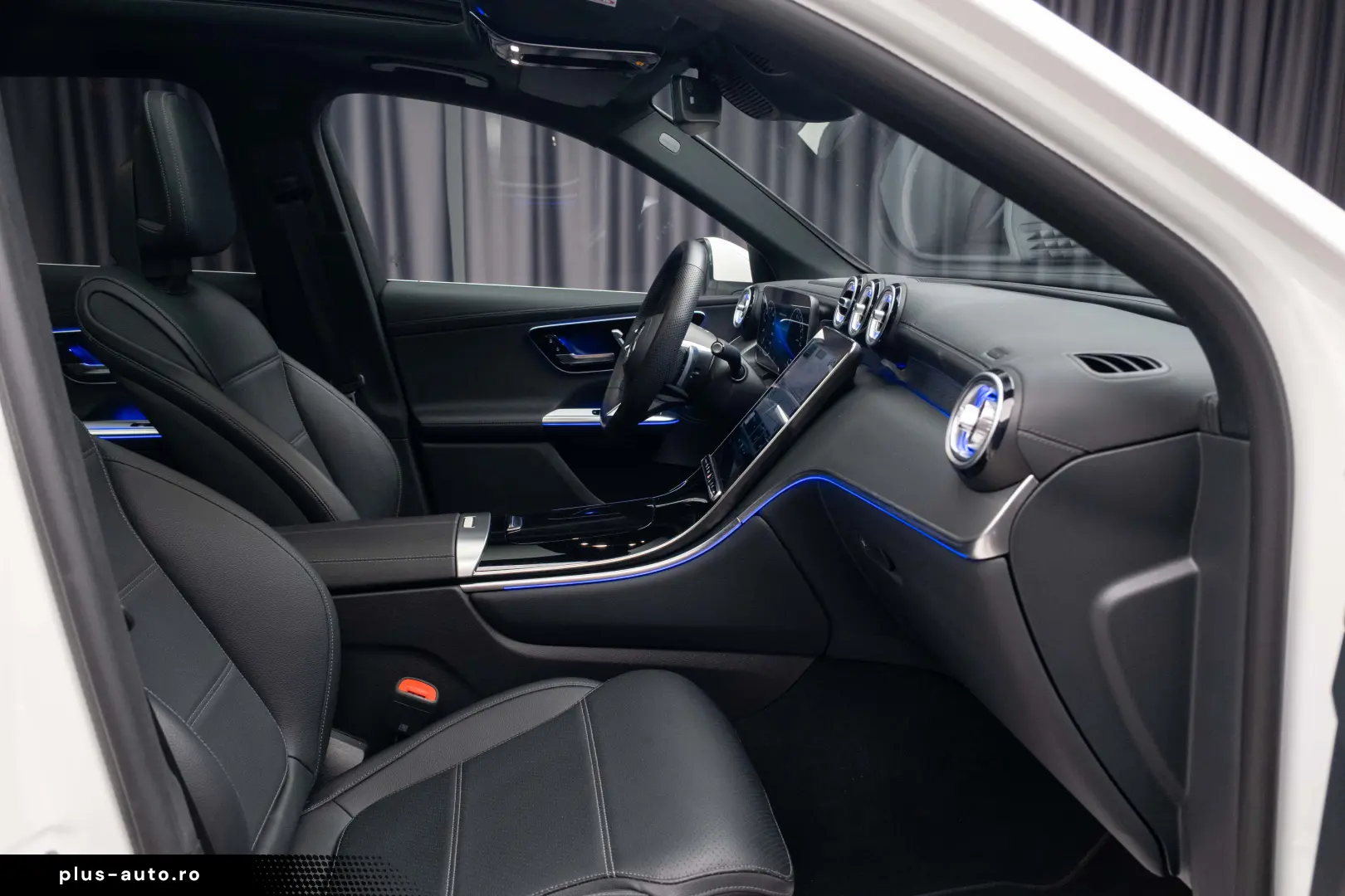 Mercedes-Benz GLC 400e 4MATIC 2023  Plug-in Hybrid 381 CP