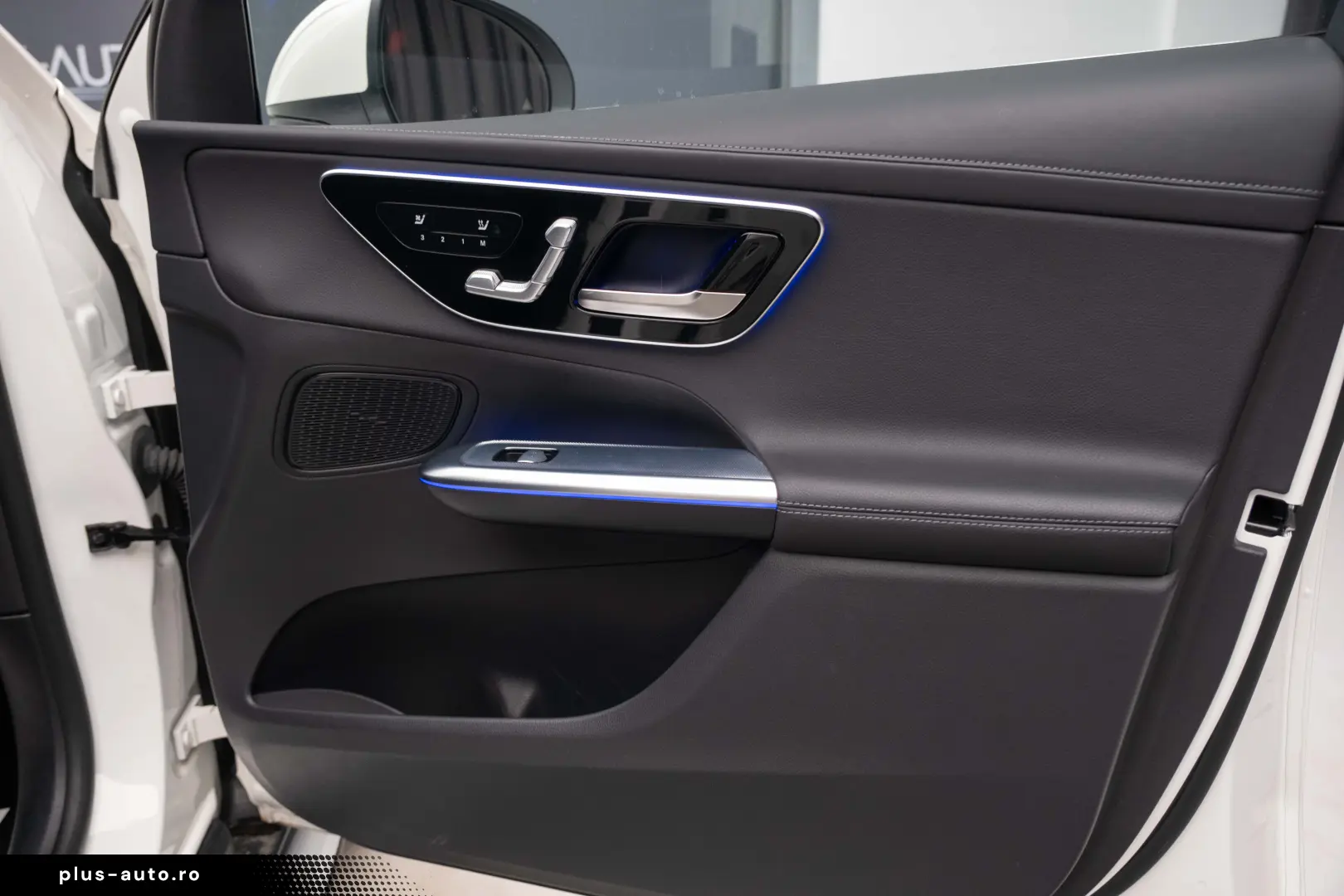 Mercedes-Benz GLC 400e 4MATIC 2023  Plug-in Hybrid 381 CP