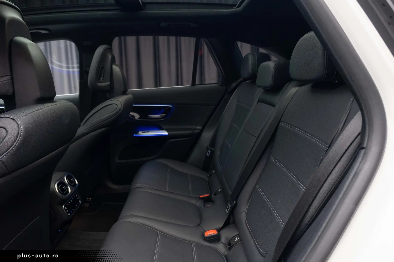 Mercedes-Benz GLC 400e 4MATIC 2023  Plug-in Hybrid 381 CP