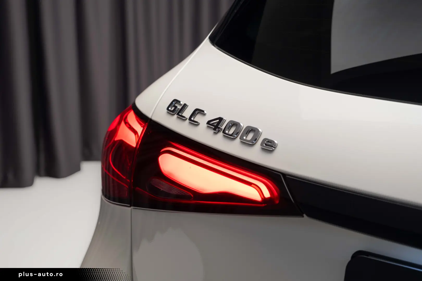 Mercedes-Benz GLC 400e 4MATIC 2023  Plug-in Hybrid 381 CP