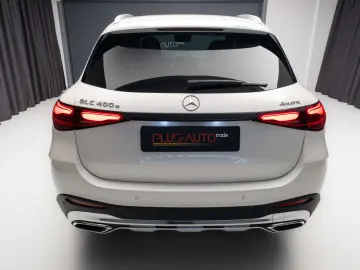 Mercedes-Benz GLC 400e 4MATIC 2023  Plug-in Hybrid 381 CP