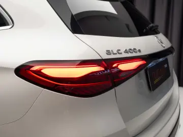 Mercedes-Benz GLC 400e 4MATIC 2023  Plug-in Hybrid 381 CP