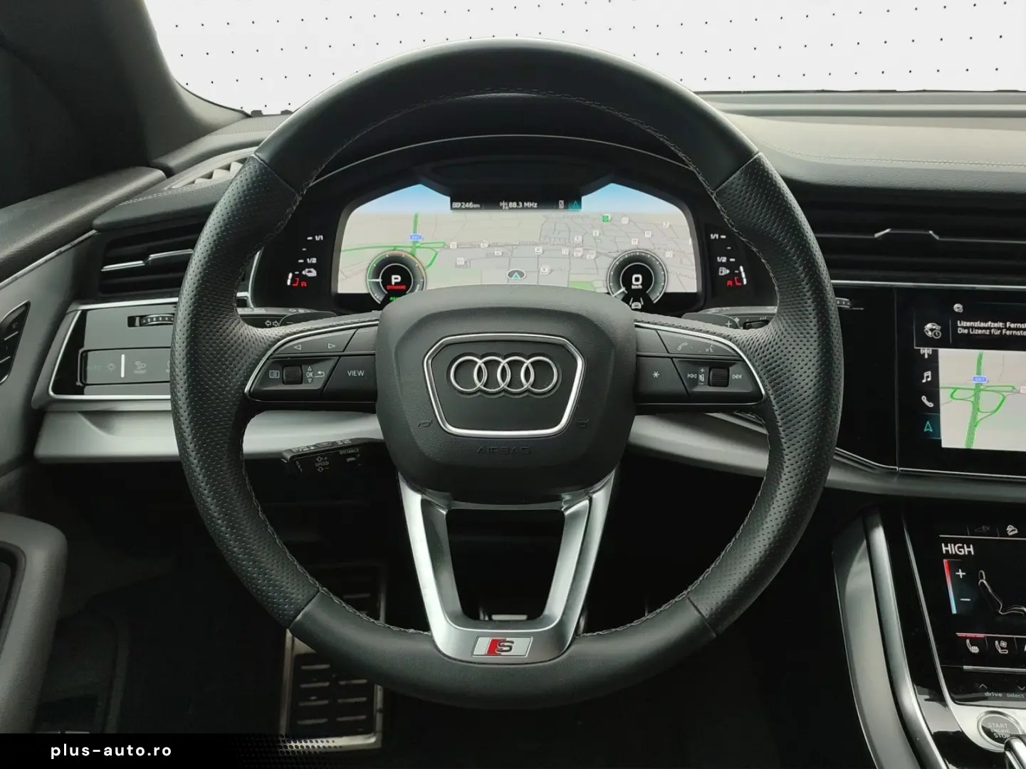 AUDI Q8 SUV TFSI e S line Navi Matrix Alu B&O HUD PDC