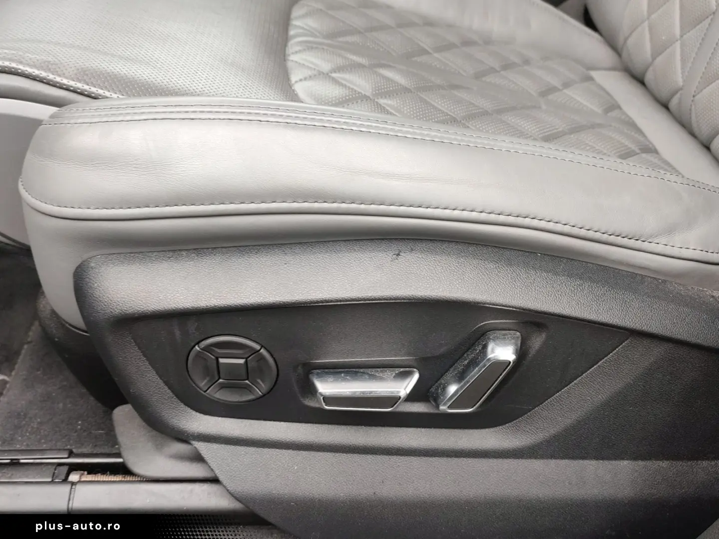 AUDI Q8 SUV TFSI e S line Navi Matrix Alu B&O HUD PDC