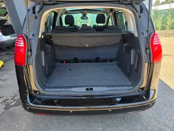 Peugeot 5008 Benzina 1.6 2010 Manuala