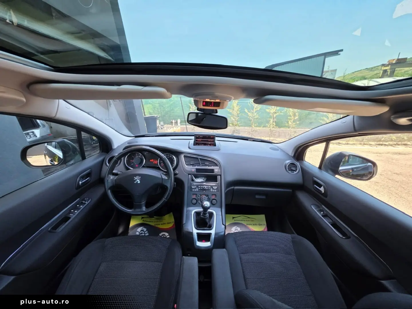 Peugeot 5008 Benzina 1.6 2010 Manuala