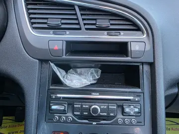 Peugeot 5008 Benzina 1.6 2010 Manuala