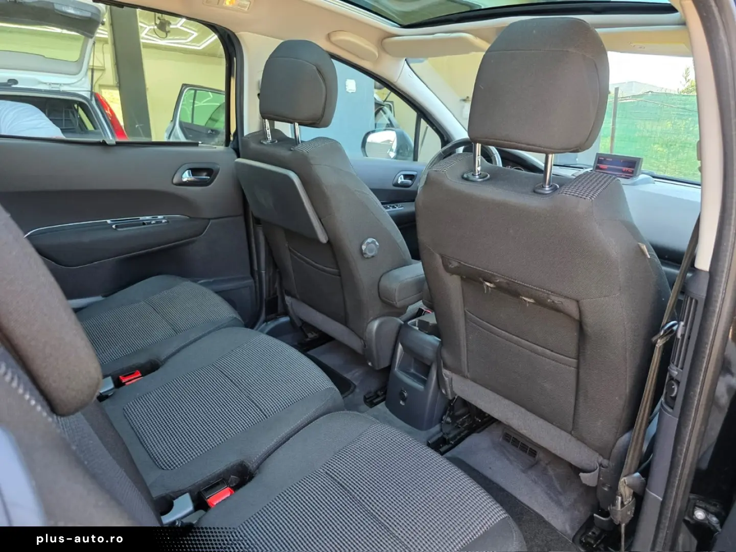 Peugeot 5008 Benzina 1.6 2010 Manuala