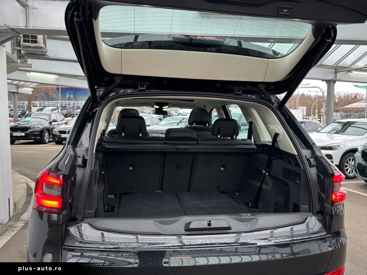 BMW X5 xDrive30d 7-Sitzer LuftFW HUD 2 JAHRE GARANTI