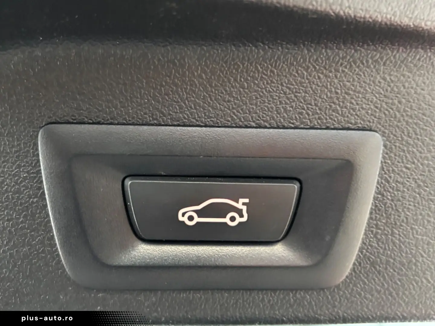 BMW X5 xDrive30d 7-Sitzer LuftFW HUD 2 JAHRE GARANTI