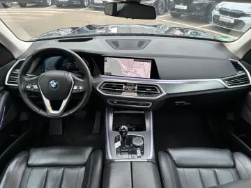 BMW X5 xDrive30d 7-Sitzer LuftFW HUD 2 JAHRE GARANTI