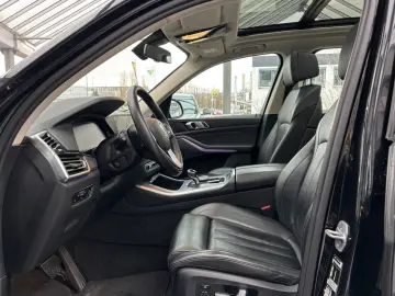 BMW X5 xDrive30d 7-Sitzer LuftFW HUD 2 JAHRE GARANTI