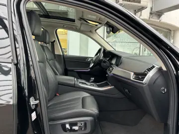 BMW X5 xDrive30d 7-Sitzer LuftFW HUD 2 JAHRE GARANTI