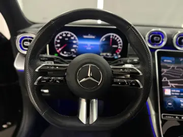 MERCEDES-BENZ C 300 e AMG-LINE  HUD 360 PANO SPUR TOTW LED