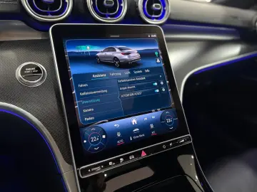 MERCEDES-BENZ C 300 e AMG-LINE  HUD 360 PANO SPUR TOTW LED