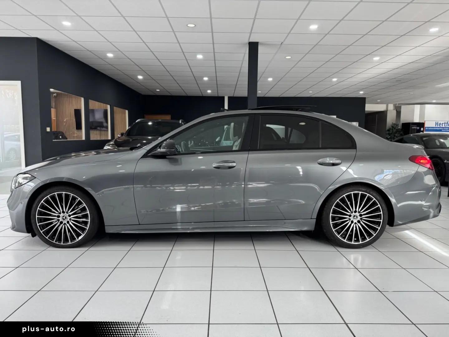 MERCEDES-BENZ C 200d  AMG-LINE PANO NIGHT AMBI