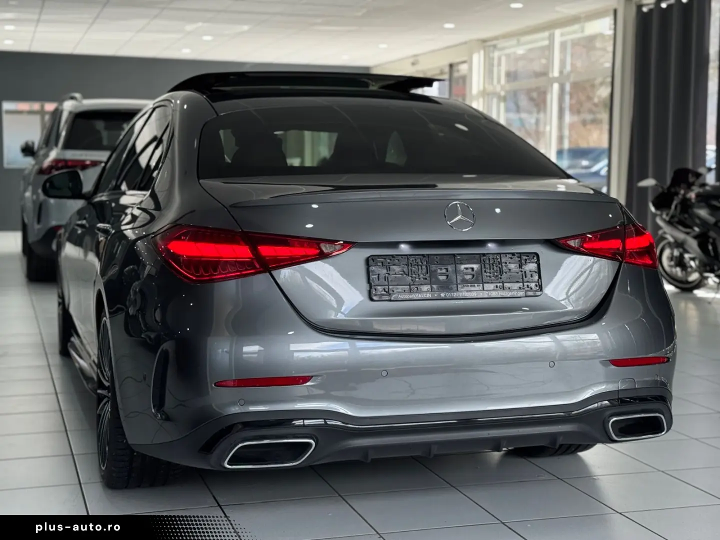 MERCEDES-BENZ C 200d  AMG-LINE PANO NIGHT AMBI