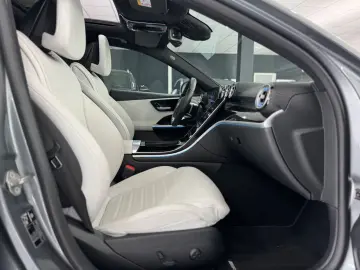 MERCEDES-BENZ C 200d  AMG-LINE PANO NIGHT AMBI