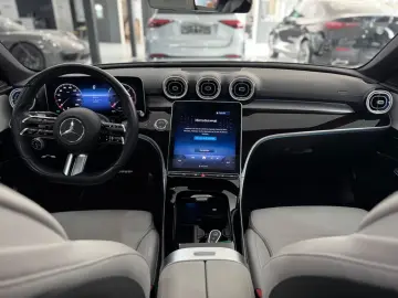 MERCEDES-BENZ C 200d  AMG-LINE PANO NIGHT AMBI