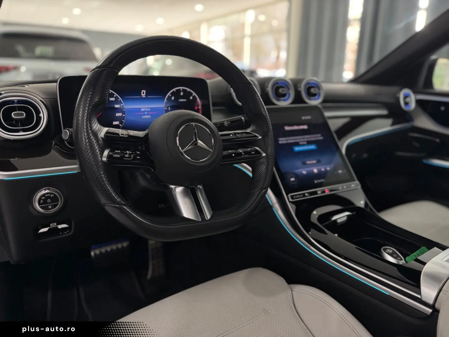 MERCEDES-BENZ C 200d  AMG-LINE PANO NIGHT AMBI