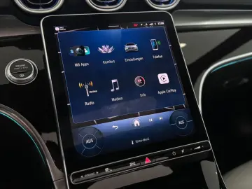 MERCEDES-BENZ C 200d  AMG-LINE PANO NIGHT AMBI