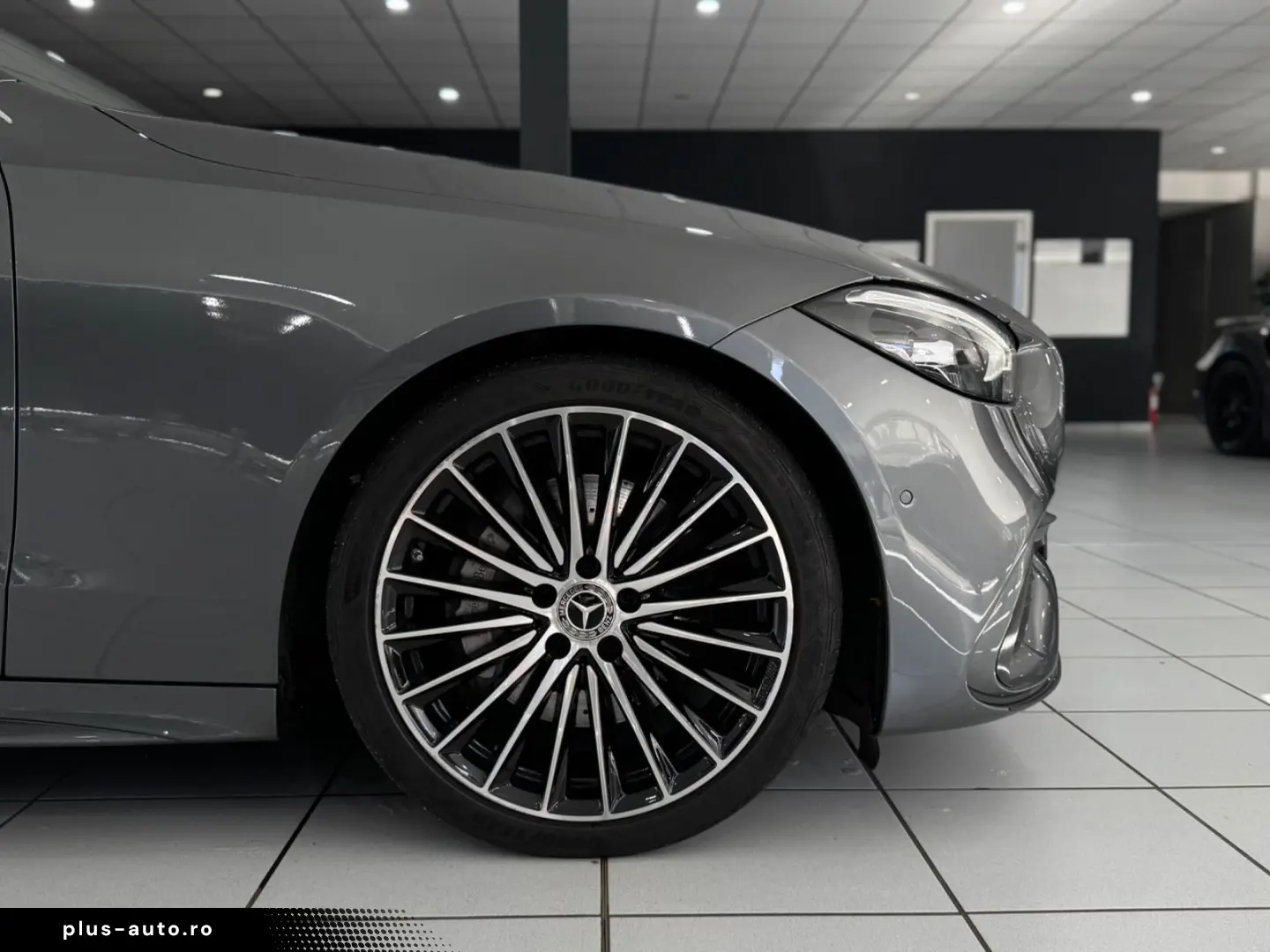 MERCEDES-BENZ C 200d  AMG-LINE PANO NIGHT AMBI