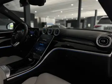 MERCEDES-BENZ C 200d  AMG-LINE PANO NIGHT AMBI