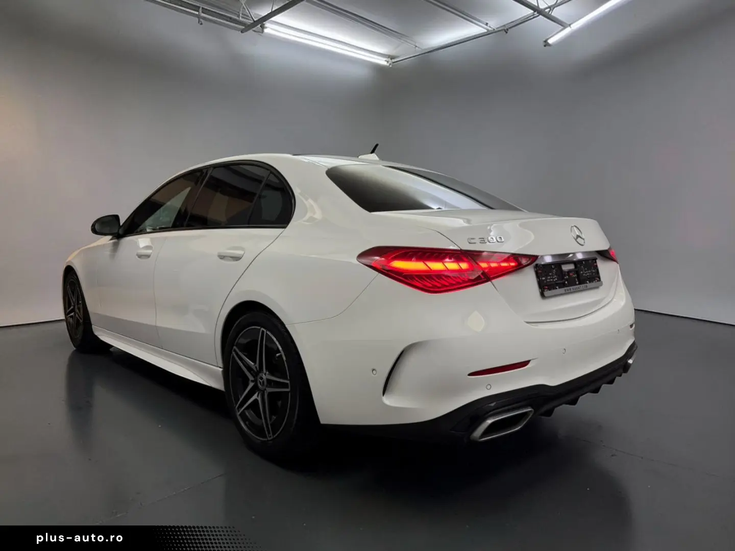 MERCEDES-BENZ C 300 Limo AMG LINE  DIGI-LiGHT PANO BURM 3D
