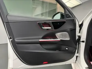 MERCEDES-BENZ C 300 Limo AMG LINE  DIGI-LiGHT PANO BURM 3D