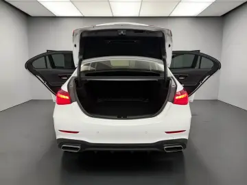 MERCEDES-BENZ C 300 Limo AMG LINE  DIGI-LiGHT PANO BURM 3D