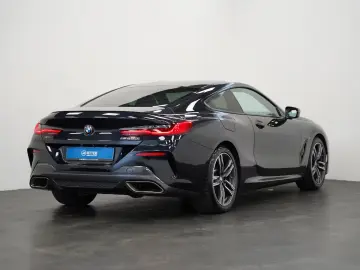 BMW M850i xDrive Coupe Laserlicht 360