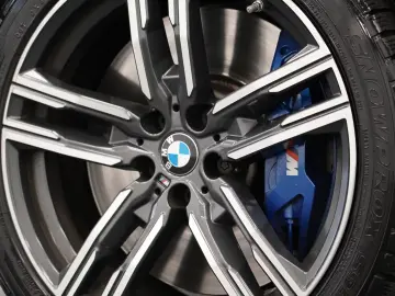 BMW M850i xDrive Coupe Laserlicht 360