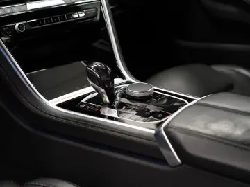 BMW M850i xDrive Coupe Laserlicht 360