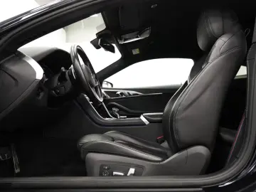 BMW M850i xDrive Coupe Laserlicht 360