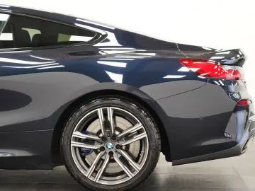 BMW M850i xDrive Coupe Laserlicht 360