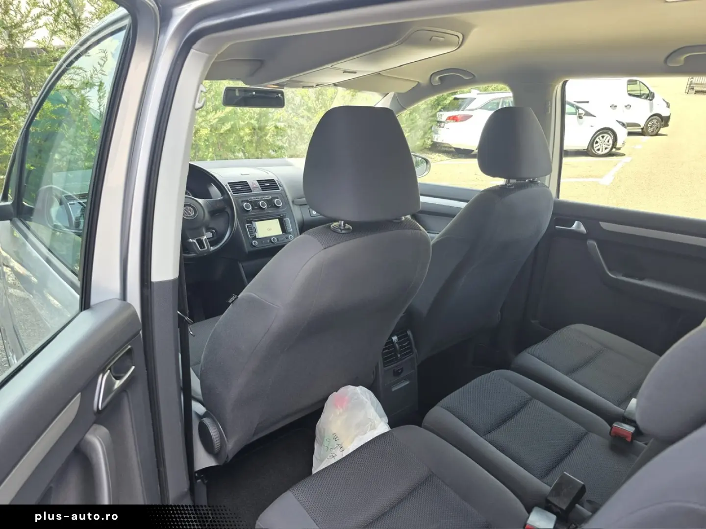 Volkswagen Touran Diesel 1.6 2014 Manuala