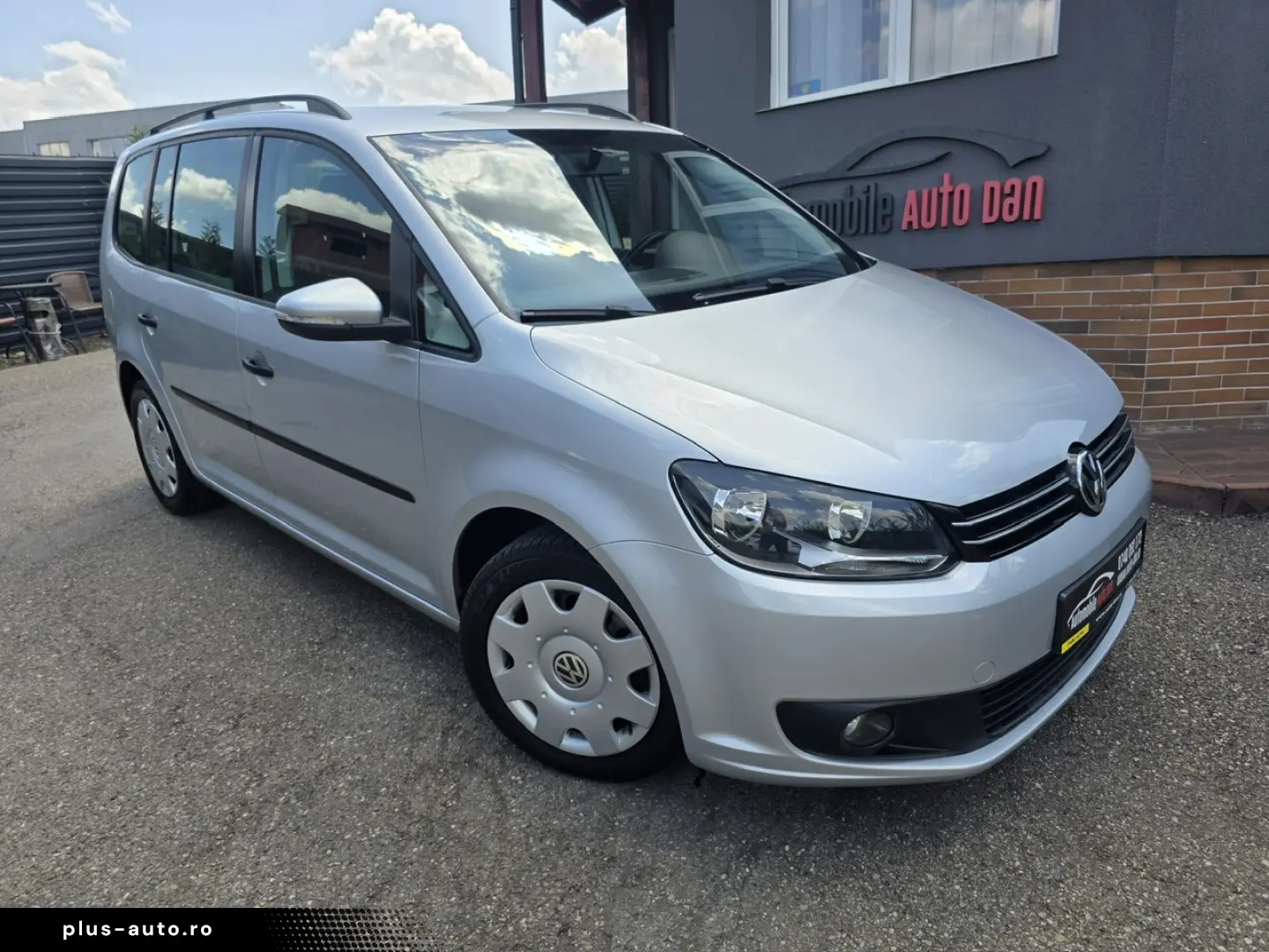 Volkswagen Touran Diesel 1.6 2014 Manuala