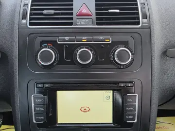 Volkswagen Touran Diesel 1.6 2014 Manuala