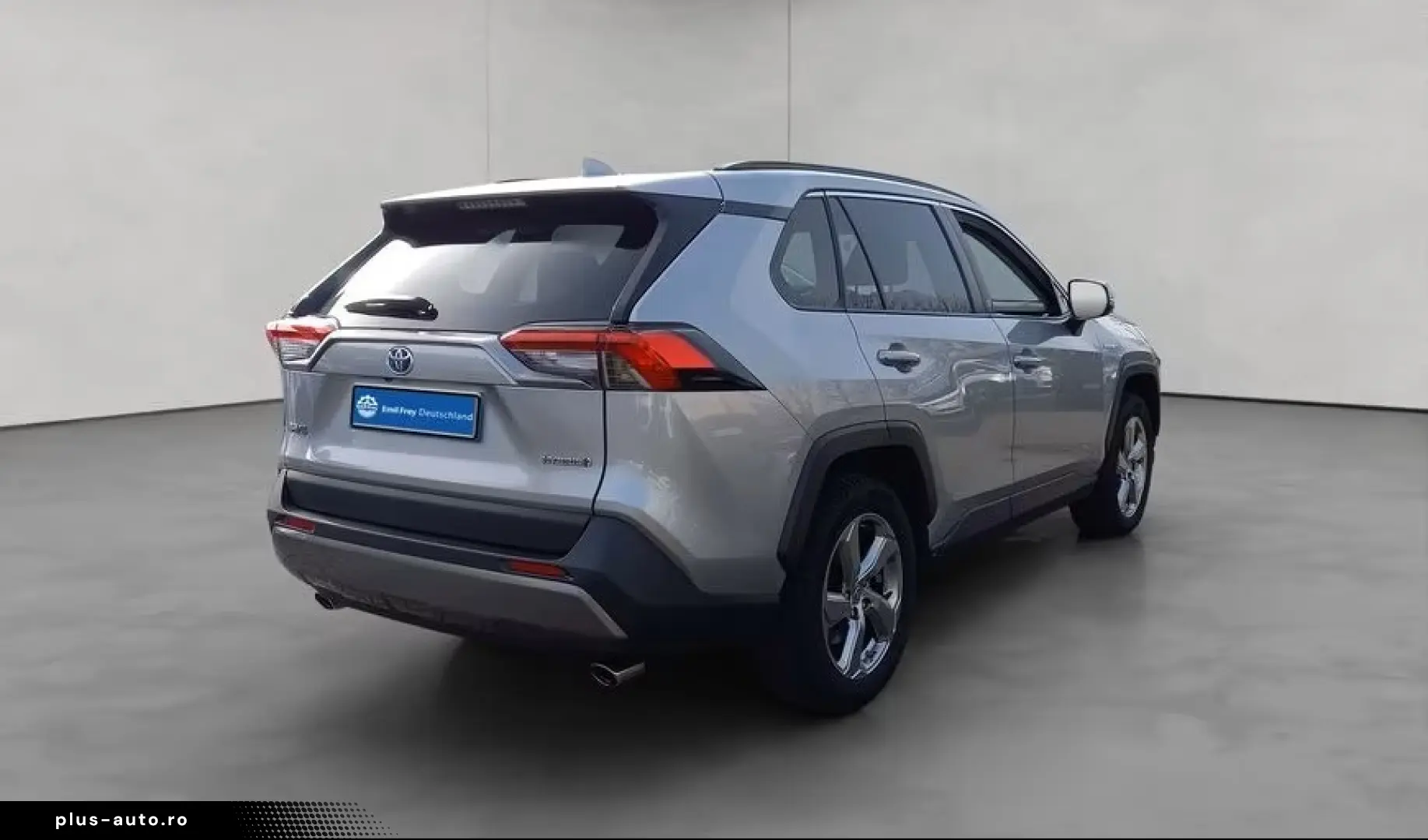 TOYOTA RAV 4 2.5 4x2 Hybrid Team Deutschland