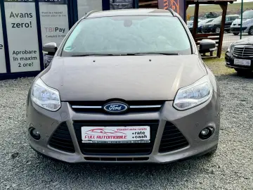 Ford Focus  2013