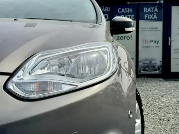 Ford Focus  2013