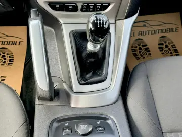 Ford Focus  2013