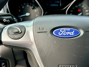Ford Focus  2013