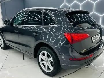 AUDI Q5 2010 2.0D 4X4 Garantie 12 Luni Rate Avans 0 Doar Cu