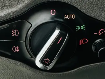 AUDI Q5 2010 2.0D 4X4 Garantie 12 Luni Rate Avans 0 Doar Cu