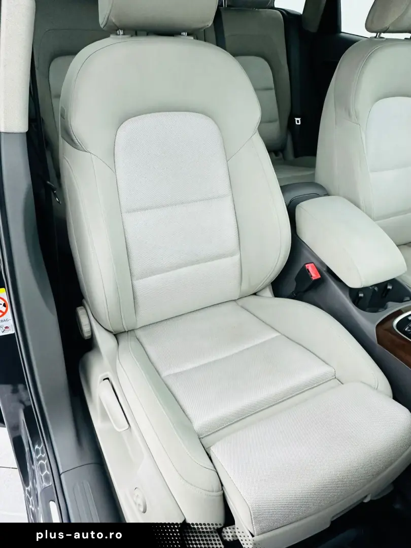 AUDI Q5 2010 2.0D 4X4 Garantie 12 Luni Rate Avans 0 Doar Cu