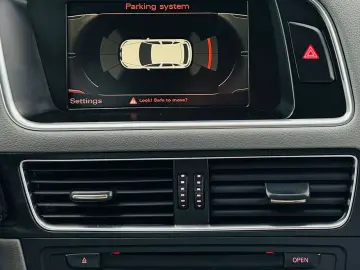 AUDI Q5 2010 2.0D 4X4 Garantie 12 Luni Rate Avans 0 Doar Cu