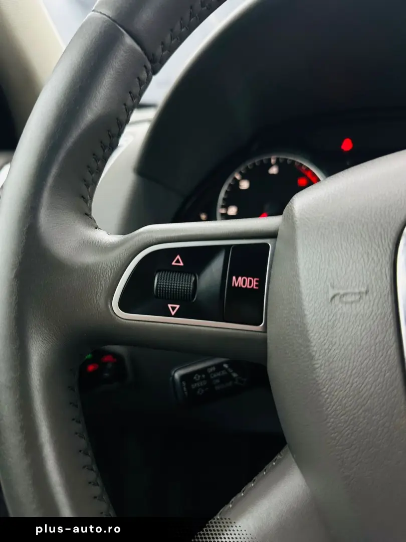 AUDI Q5 2010 2.0D 4X4 Garantie 12 Luni Rate Avans 0 Doar Cu