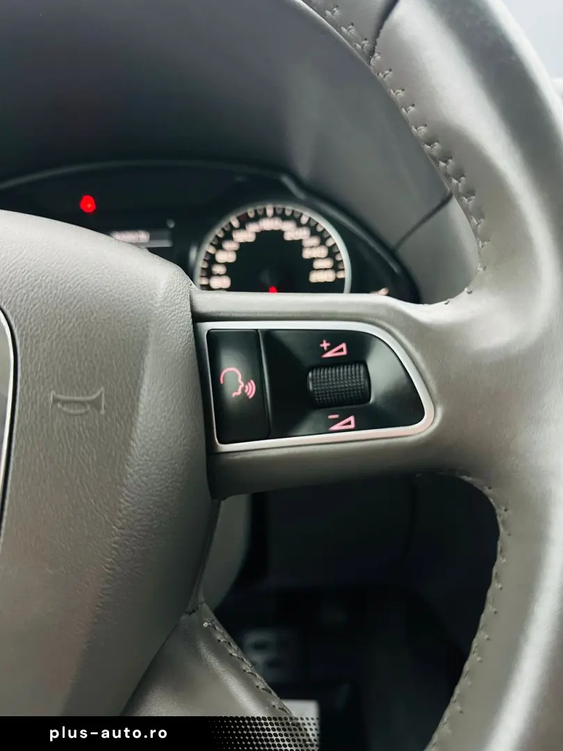 AUDI Q5 2010 2.0D 4X4 Garantie 12 Luni Rate Avans 0 Doar Cu